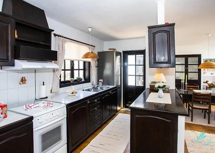 Casa Thalatta Holiday home *